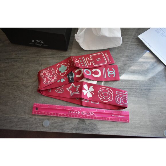 CHANEL Slim Bandeau - Fuchsia/Light Green/Ecru - PreCollection Spring-Summer '19 - Picture 8 of 9